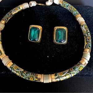 Gorgeous green choker and earrings